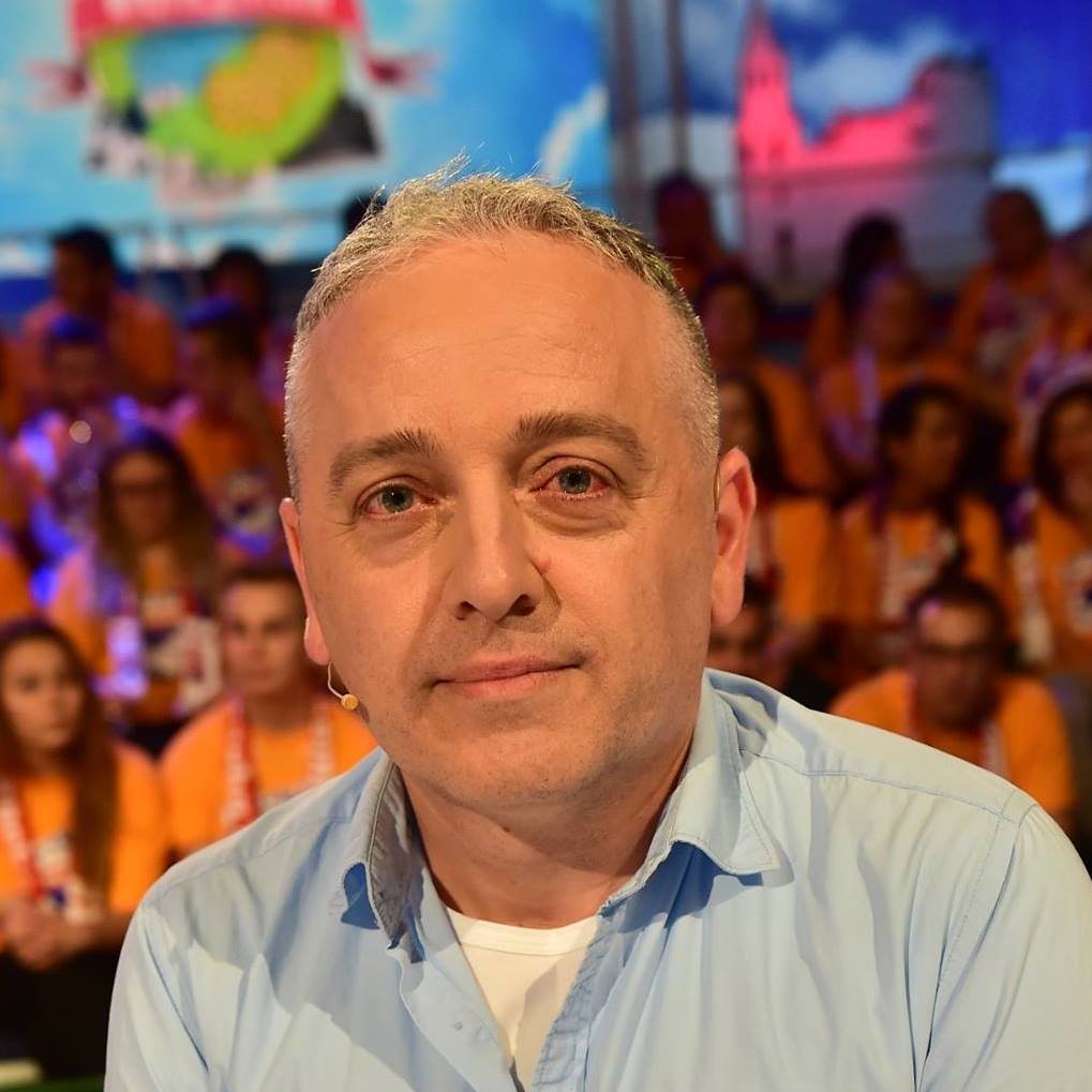 Na Slovensko prichádza televízia DVTV. Jej tvárou je Frindt, možno sa pridá aj Kovačič