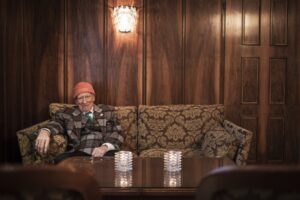 Olav Thon: Storočný starček, ktorý nevyliezol z okna a odmietol ponuku od Gatesa