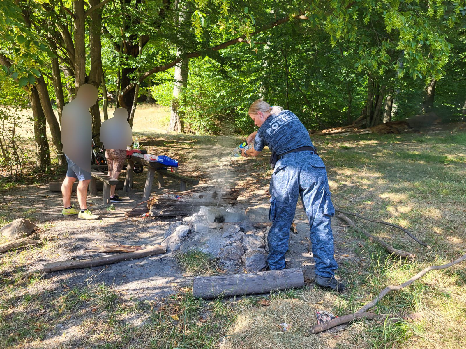 Mestská polícia rieši priestupky so zákazom zakladania ohňa každý rok. Foto: zdroj Mestská polícia BA