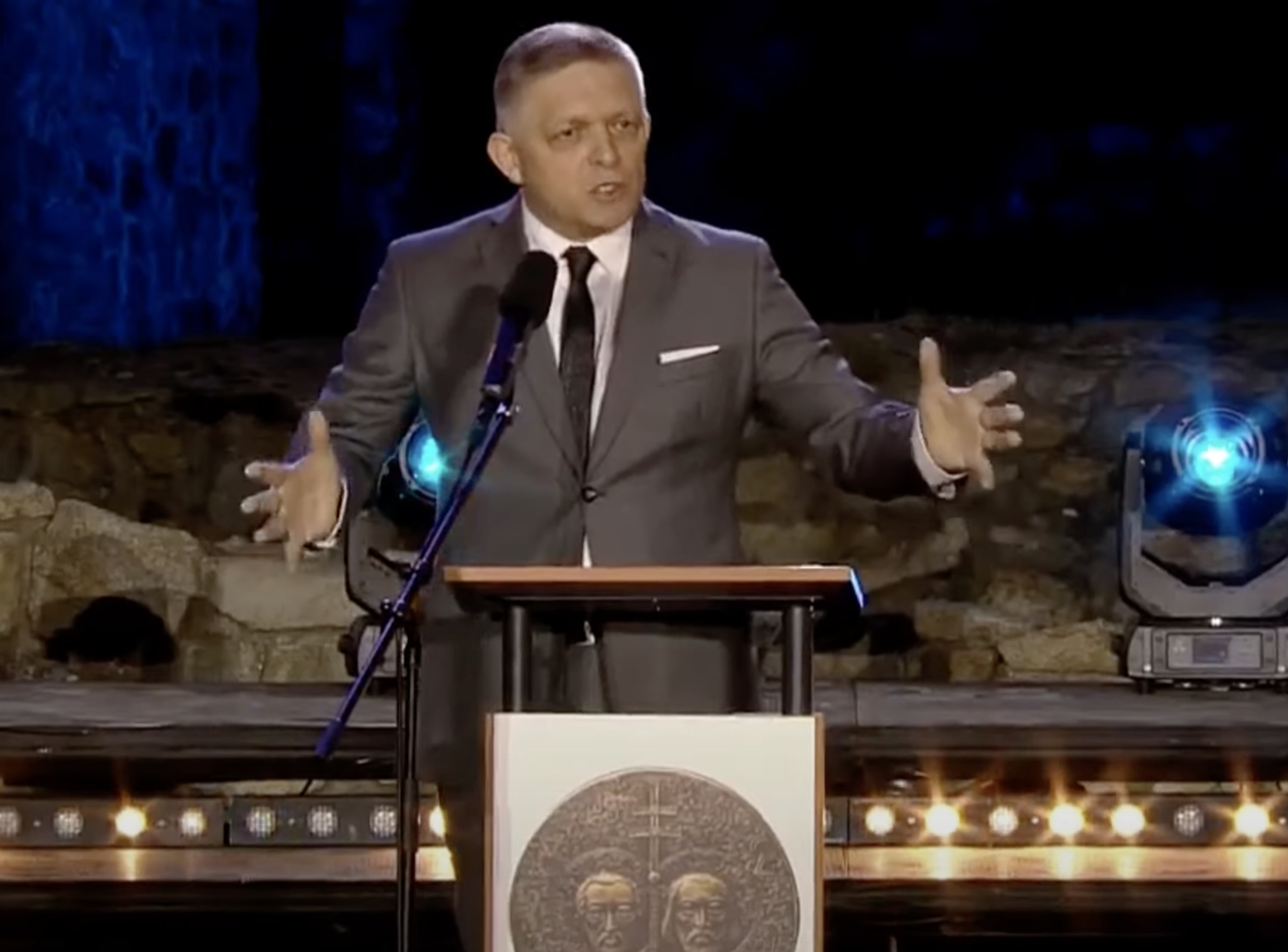 Fico na Devíne prvýkrát od atentátu verejne rečnil: Musíme postaviť hrádzu ideológiám