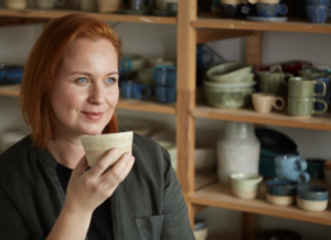 Detská hra s plastelínou sa zmenila na profesionálnu kariéru s keramikou