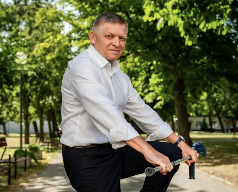 Fico láme svoju barlu: Čo vás nezabije, to vás posilní, odkazuje
