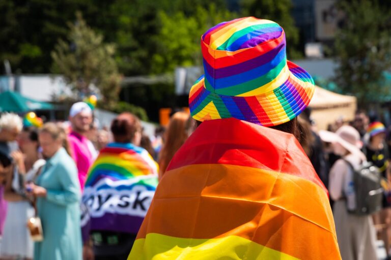 Anticena Homofób roka sa odovzdávať nebude. Zavážil atentát na premiéra