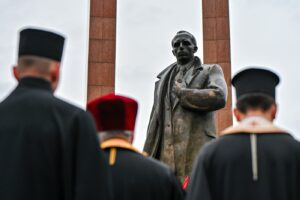 Čriepky Vladimíra Palka. Tiso nie, o banderovcoch ticho