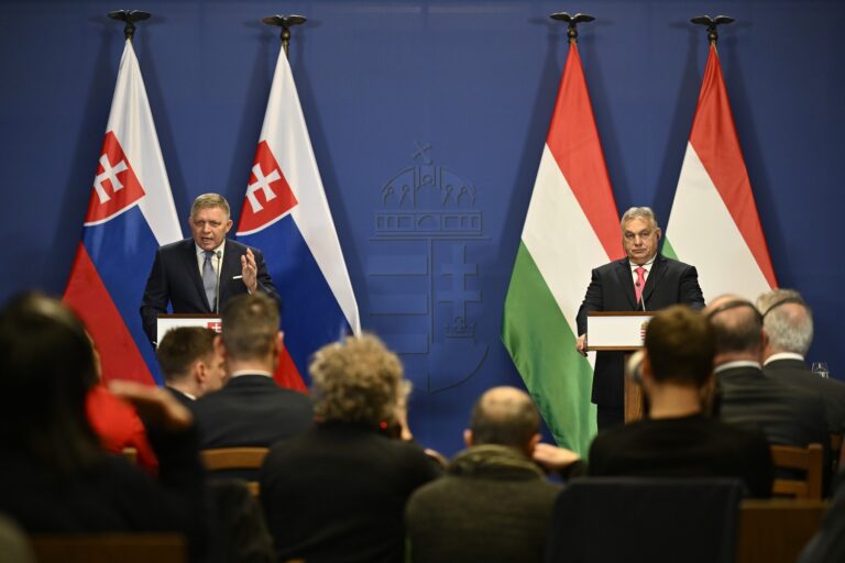 Spor s Ukrajinou o ropu: Slovensko a Maďarsko nepodržal žiadny štát EÚ, jedenásť bolo proti
