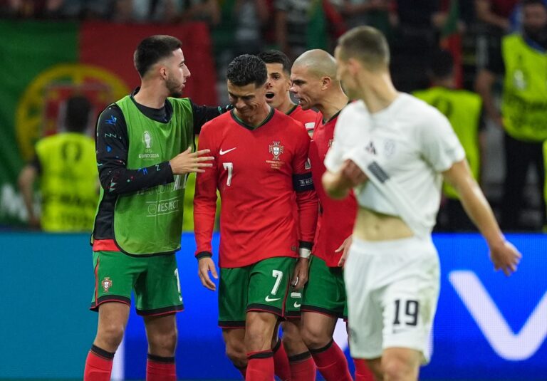 Neočakávaná nuda Modrých a Ronaldove slzy