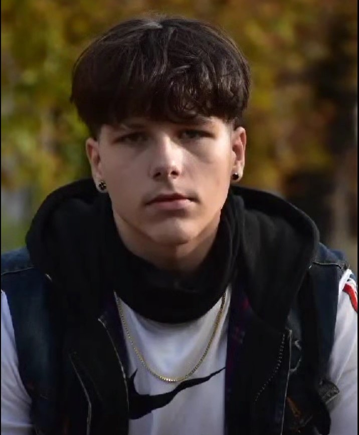 Roman obvinenie spolužiačky