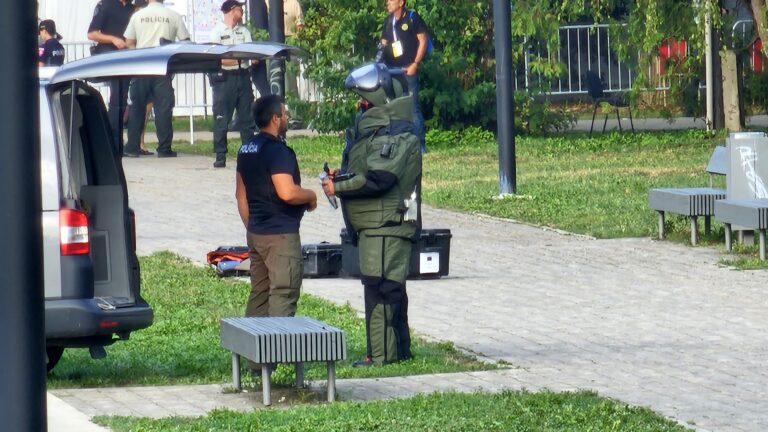 Pred oslavami SNP zasahoval pyrotechnik. Išlo o zariadenie pripomínajúce výbušný systém