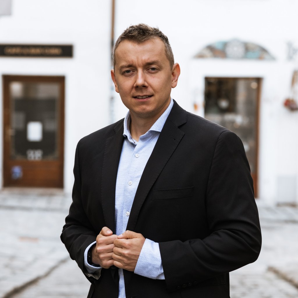 Róbert Chovanculiak: Boj za lepšie platy žien môže viesť k ich osobnému ochudobneniu