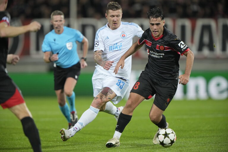 Slovan si do odvety vezie sľubný výsledok. V dánskom Midtjyllande remizoval 1:1