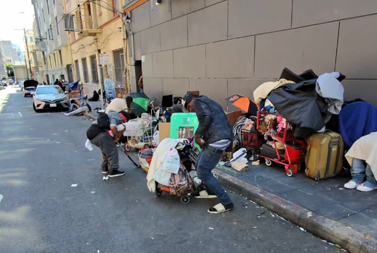 San Francisco sprísňuje politiku voči bezdomovectvu