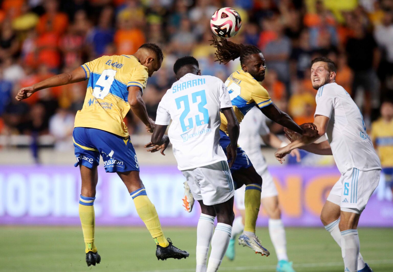 Snímka zo zápasu Apoel Nikózia - Slovan Bratislava. Foto: TASR/CNA