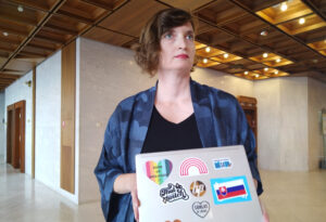 Hlas podržal Plavákovú vykázanú pre LGBT nálepku. Danko: Porušili ste koaličnú zmluvu