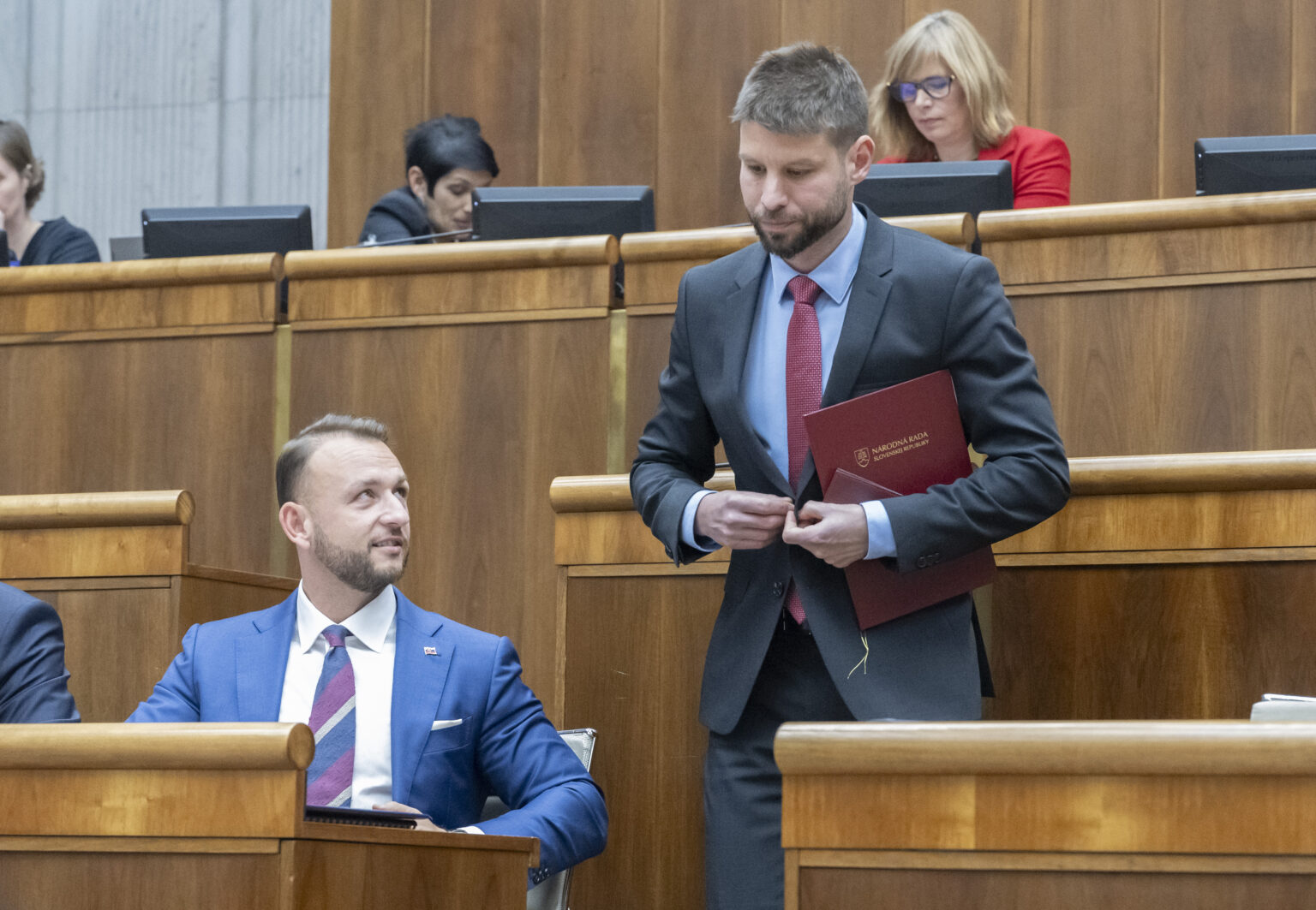 Matúš Šutaj Eštok a Michal Šimečka. Foto: Martin Baumann/TASR