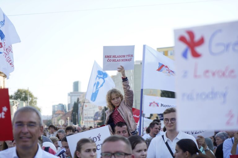 V Košiciach sa kráča za život. Pápež pochoduje s vami, odkázal apoštolský nuncius