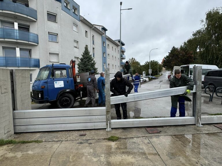 V Komárne stúpa hladina Dunaja, obec Chľaba na niekoľko dní úplne uzavrú