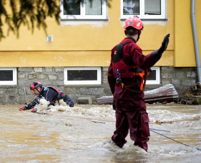 Českí hasiči vykonali pre povodne vyše 25-tisíc zásahov