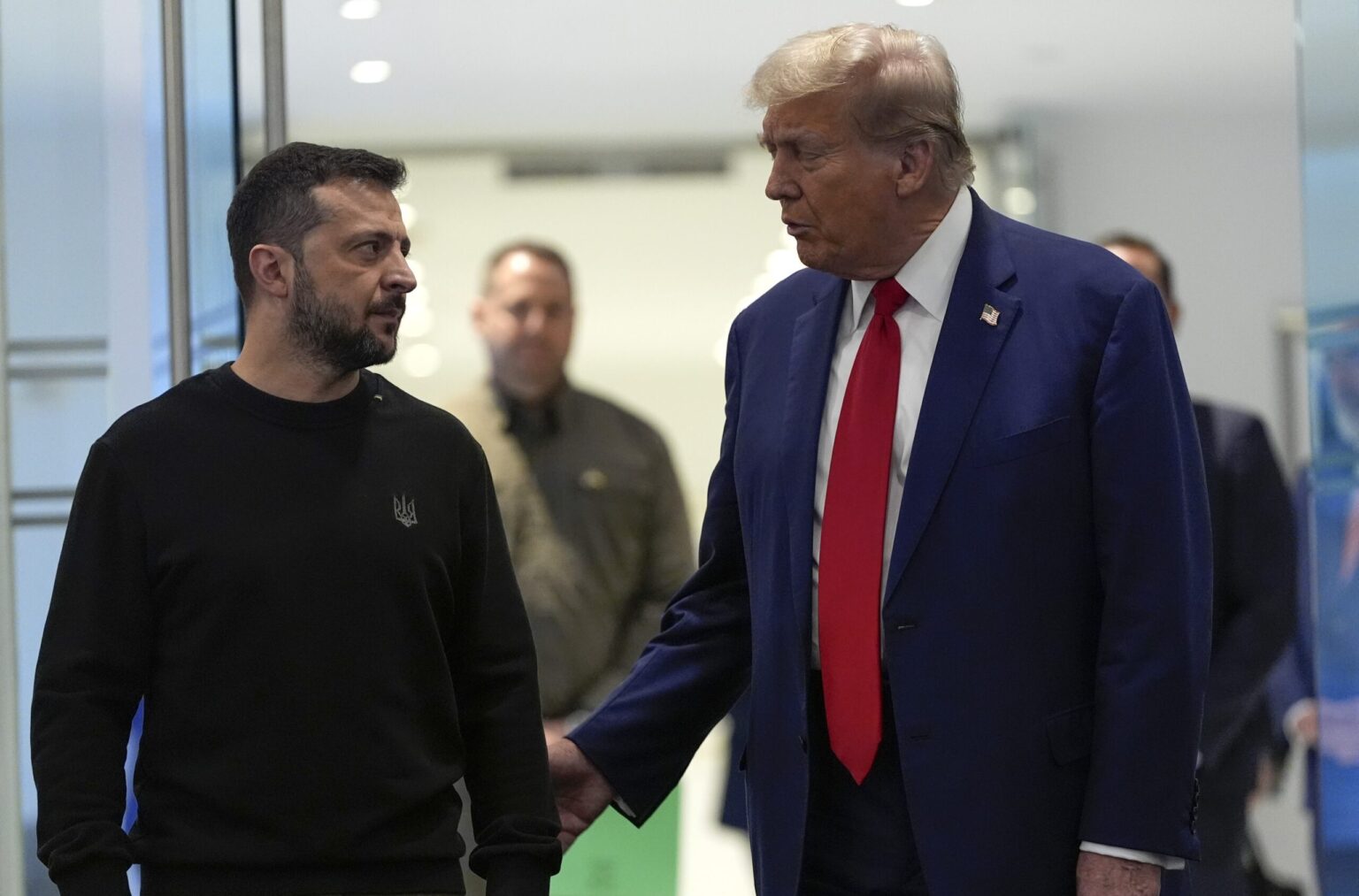 Donald Trump a Volodymr Zelenskyj. Foto: TASR/AP