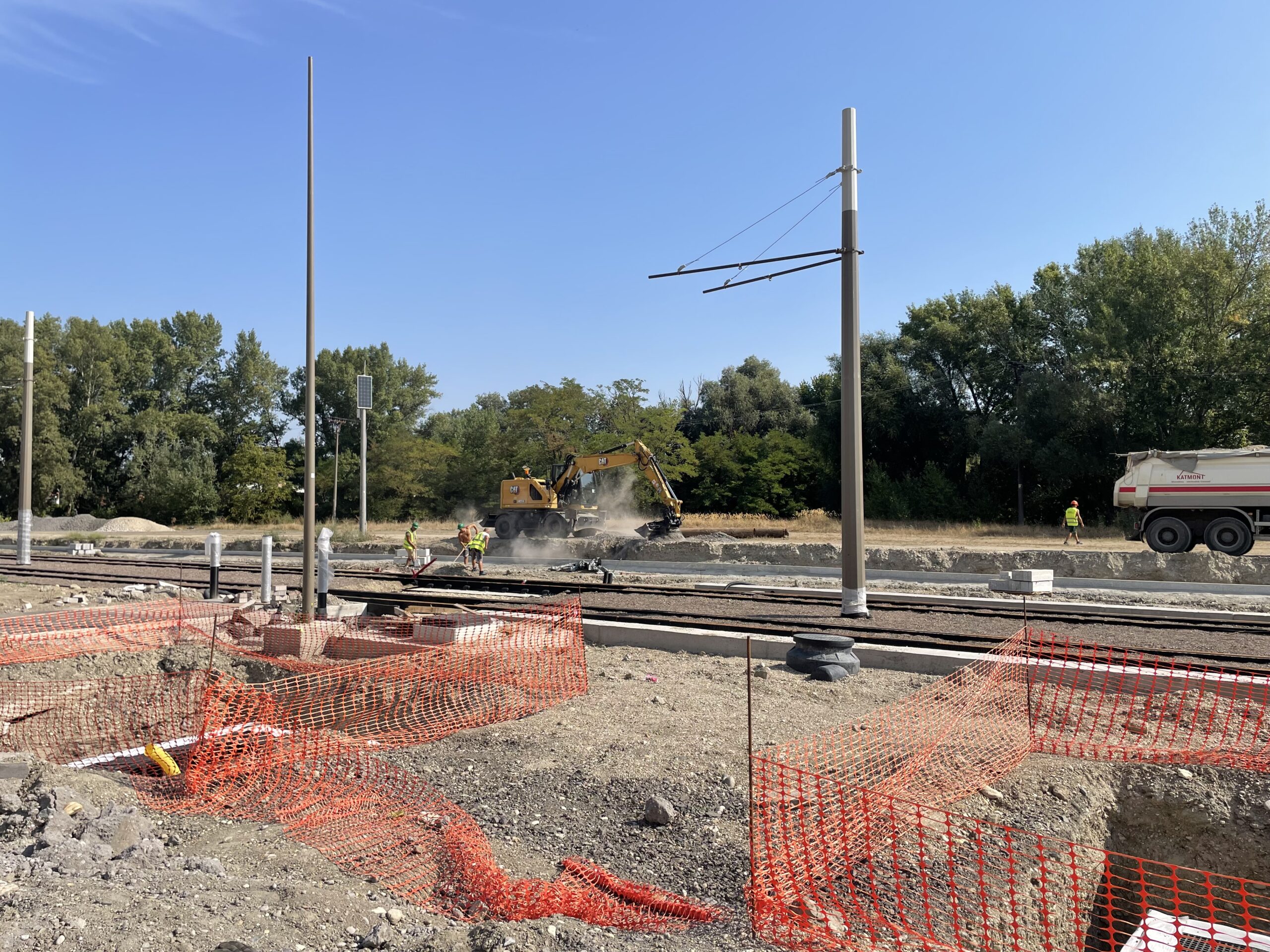 stavba električkovej trate v petržalke