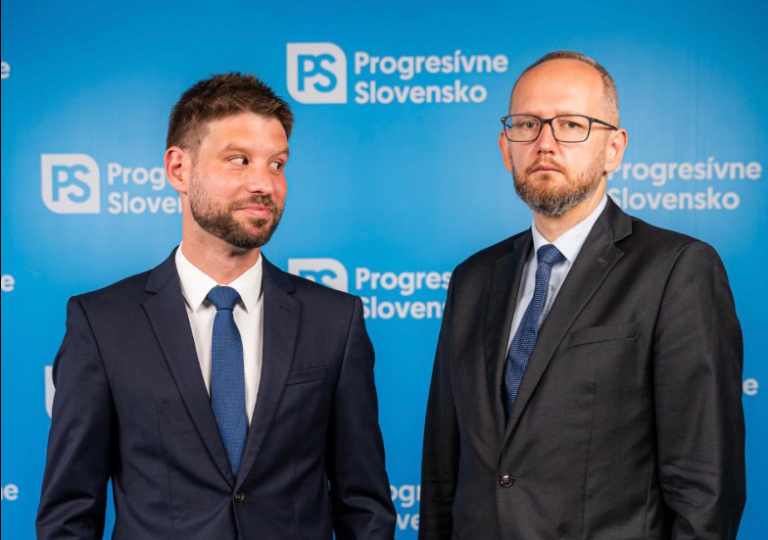 K progresívcom sa pridáva bývalý veľvyslanec Peter Bátor