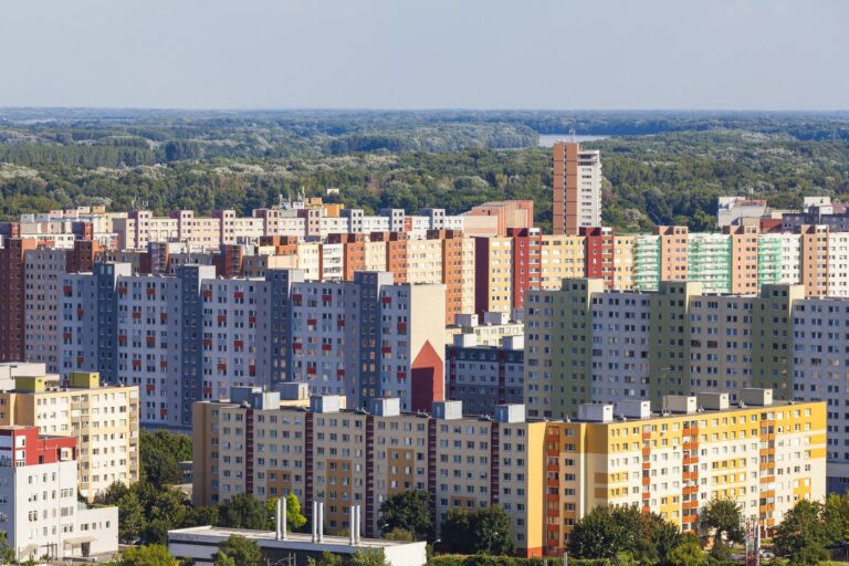 Nehnuteľnosti potiahli staršie byty a domy. Zdražovanie podľa analytikov nekončí