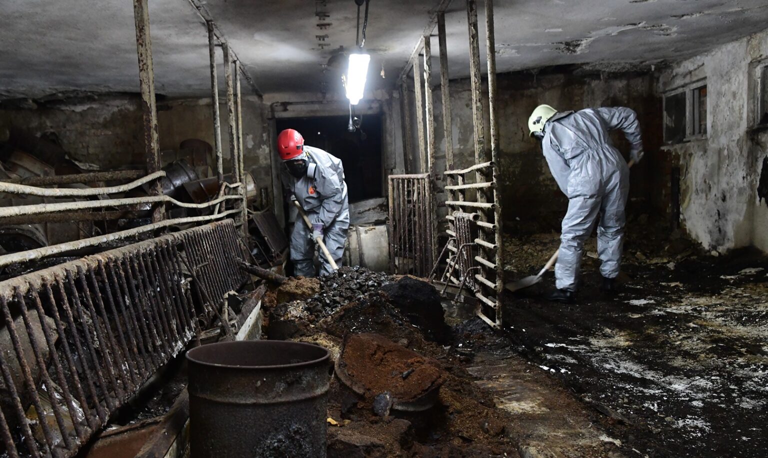 Likvidácia environmentálnej záťaže v areáli bývalého závodu Chemko Strážske. Foto: Facebook Ministerstvo vnútra SR 