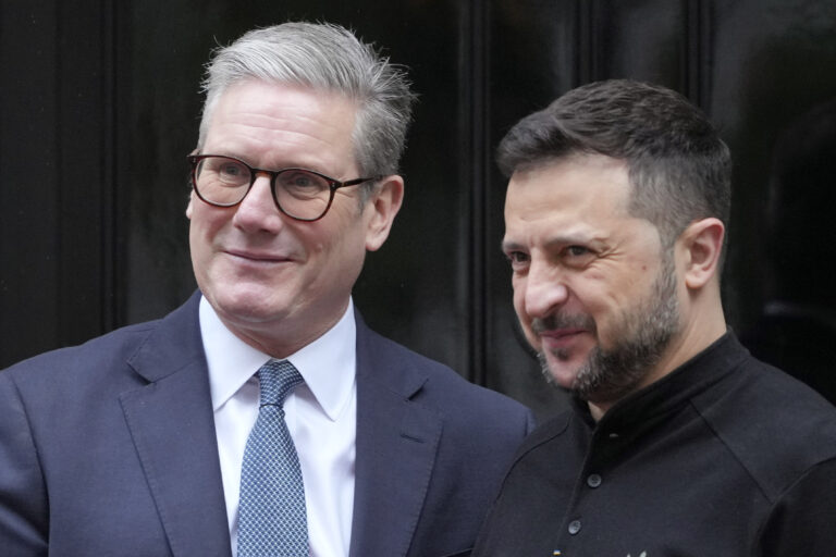 Britský premiér Keir Starmer pricestoval na Ukrajinu, aby jej vyjadril podporu