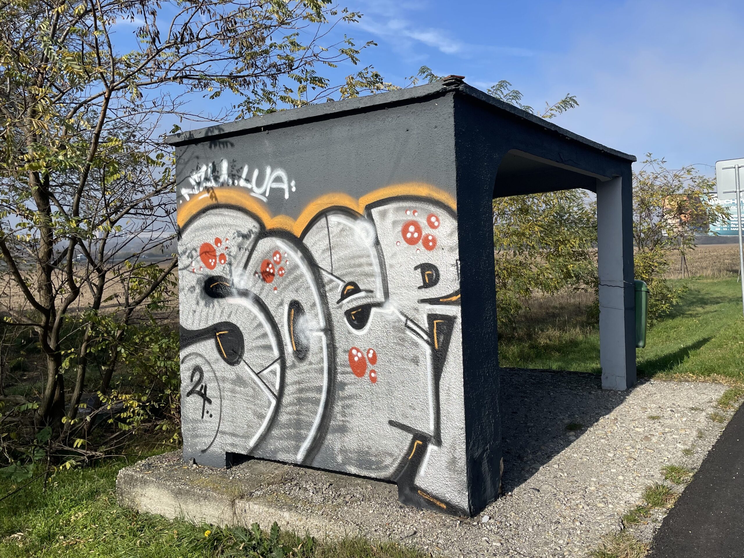 zastávka mhd prístrešok