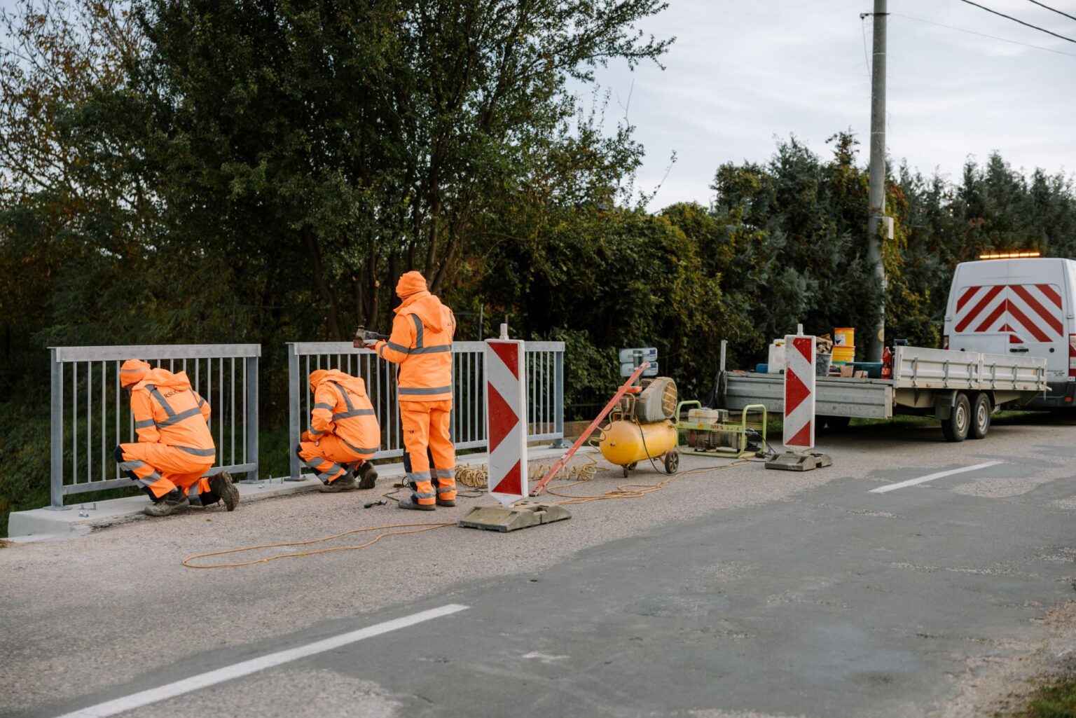 Čatu, ktorá opravuje poškodené mosty už vytvorili aj v nitrianskej župe. Zdroj: Nitriansky samosprávny kraj