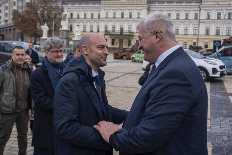 Francúzsky šéf diplomacie navštívi severovýchod Ukrajiny, zhodnotí operáciu v Kursku