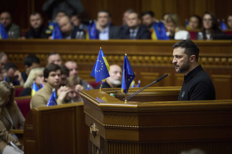 Zelenskyj na summite EÚ opäť vyzdvihol dôležitosť NATO pre jeho krajinu