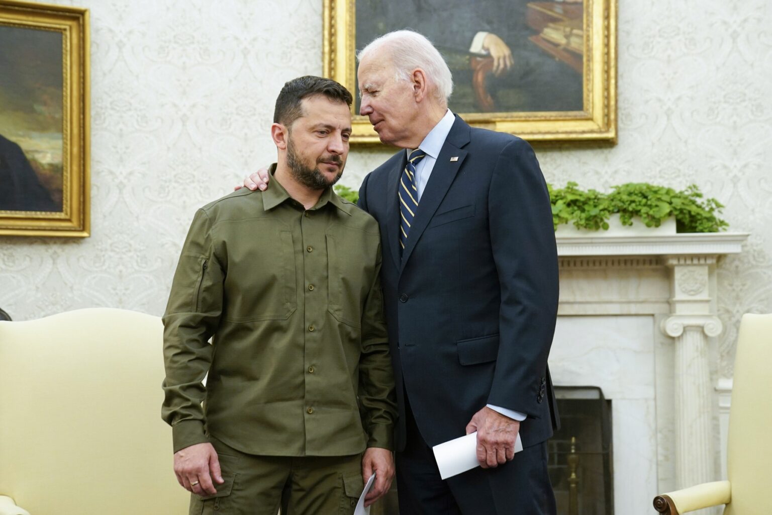 Americký prezident Joe Biden sa stretáva s ukrajinským prezidentom Volodymyrom Zelenským v Oválnej pracovni Bieleho domu vo štvrtok 21. septembra 2023 vo Washingtone. Foto: Profimedia.sk