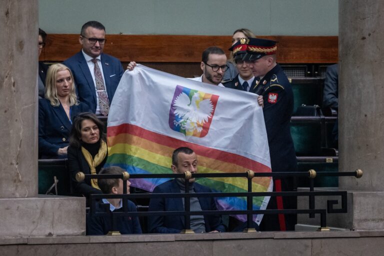 Registrované partnerstvá môžu byť čoskoro realitou aj v Poľsku. Navrhuje ich vláda