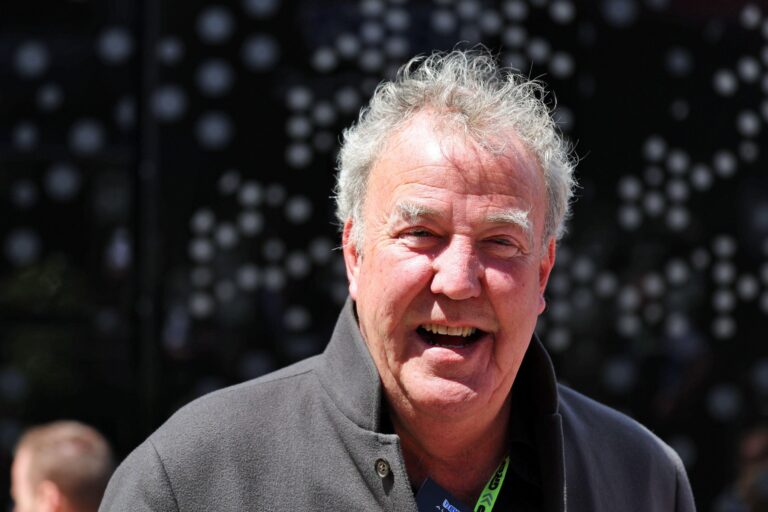 Moderátor Jeremy Clarkson unikol infarktu, život mu zachránili zdravotníci