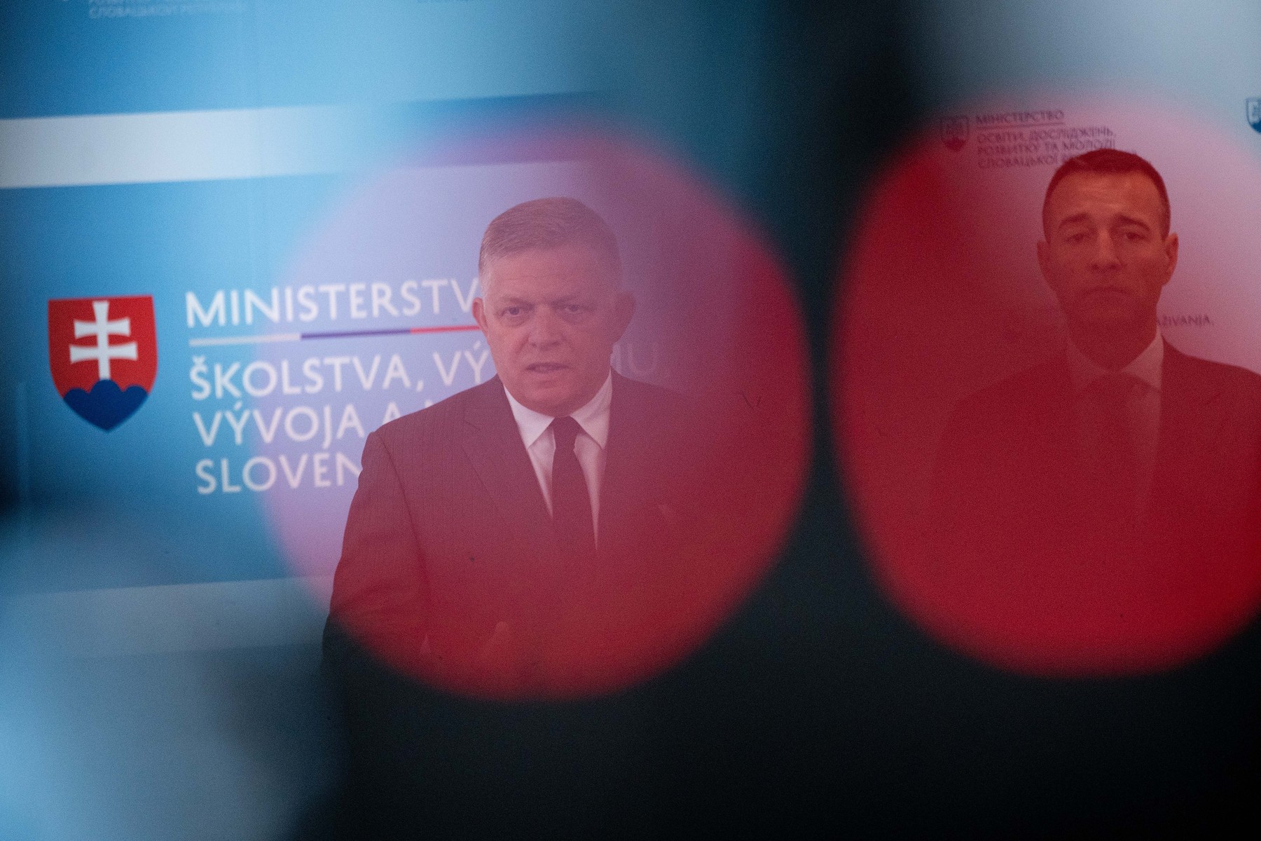 Kauza v Trenčíne ukazuje, že Ficova vláda ideológie na školách zastavovať nechce a nebude