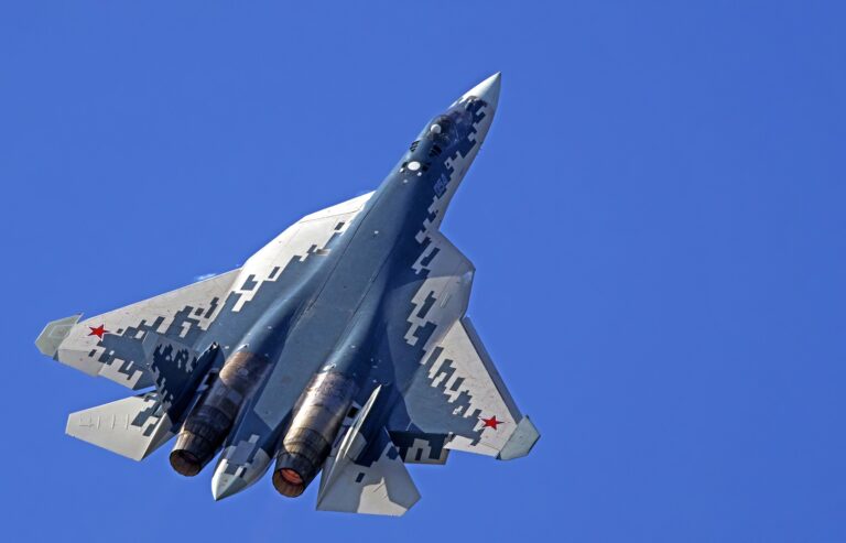 Ruské údajne neviditeľné bojové lietadlo zažilo v Číne faux pas