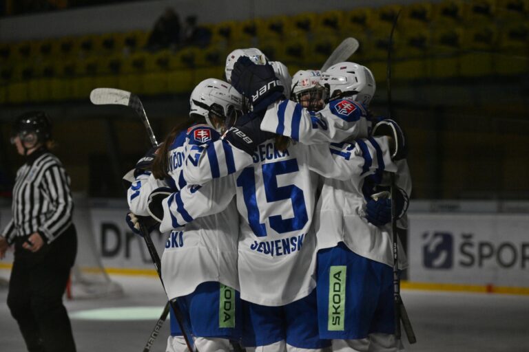 Slovenské hokejistky deklasovali Slovinky 14:0 a postúpili do záverečného kola kvalifikácie ZOH 2026