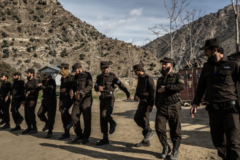 Rusko pomôže Talibanu v Afganistane v boji proti Islamskému štátu