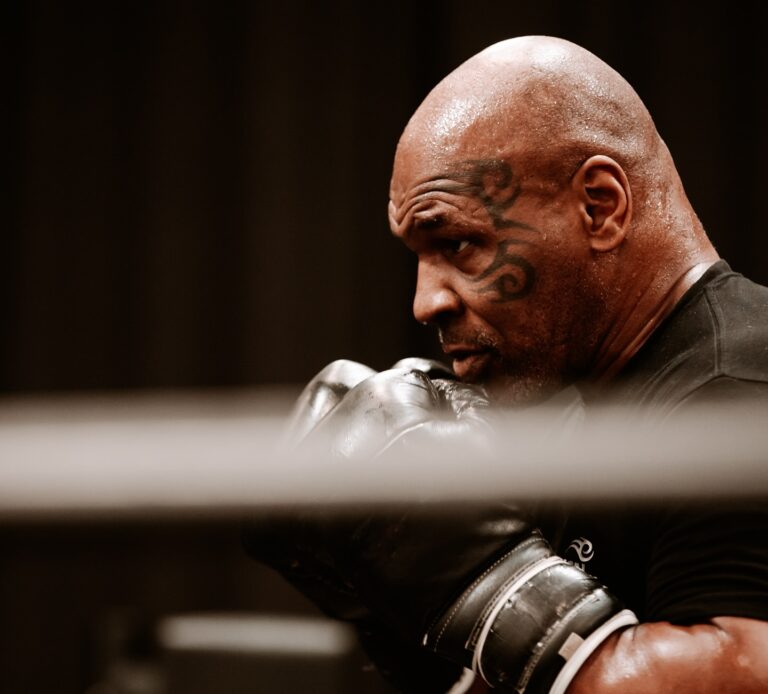 Americký boxer Mike Tyson čelí žalobe za 1,5 milióna eur