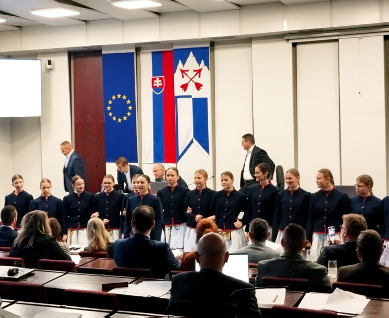 Poprad má rozpočet, cez poslancov však neprešlo zvyšovanie poplatkov