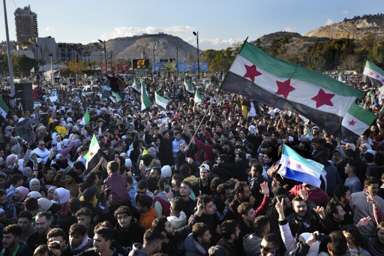 Ofenzívu, ktorá viedla k pádu Asada, plánovali rebeli od minulého roka