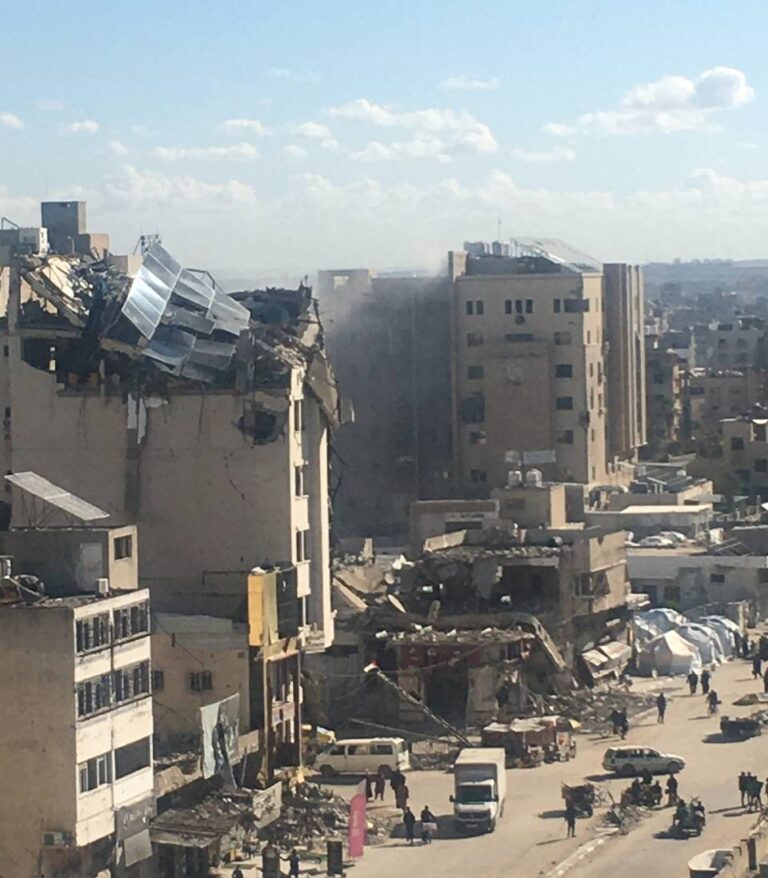 Letecký útok Izraela na nemocnicu si vyžiadal niekoľko obetí