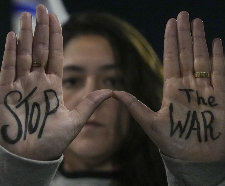 Hamas označil rokovania o prímerí v Gaze a prepustení rukojemníkov za seriózne a pozitívne