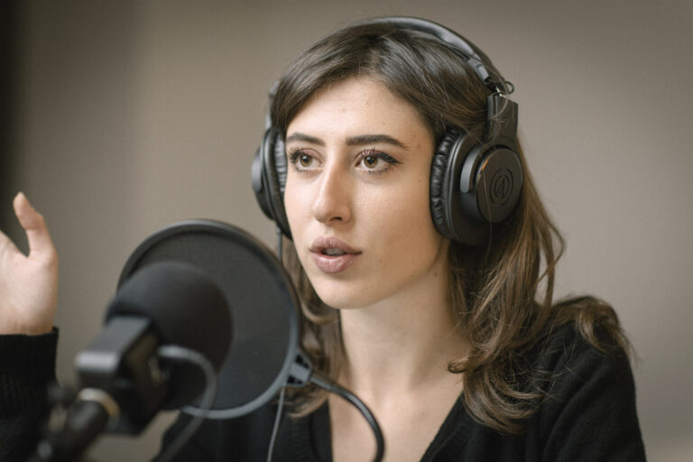 V Teheráne zadržali taliansku novinárku, dôvod zostáva nejasný