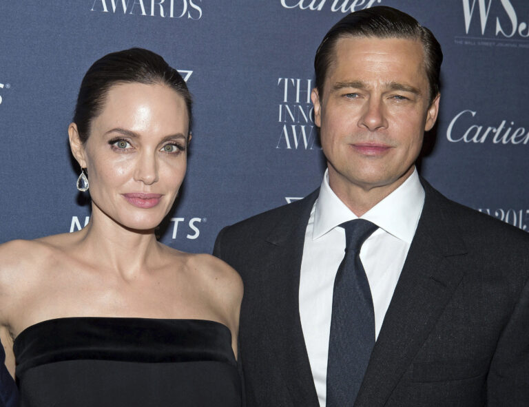 Nečakaný zmier ku koncu roka: Brad Pitt a Angelina Jolieová sa dohodli na rozvode