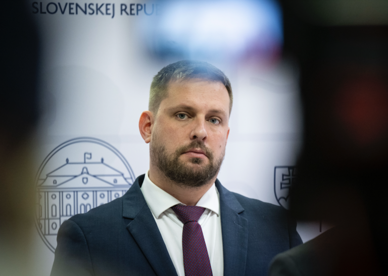 Šaško chce tender na záchranky prešetriť: Nedopustím žiadne kšefty