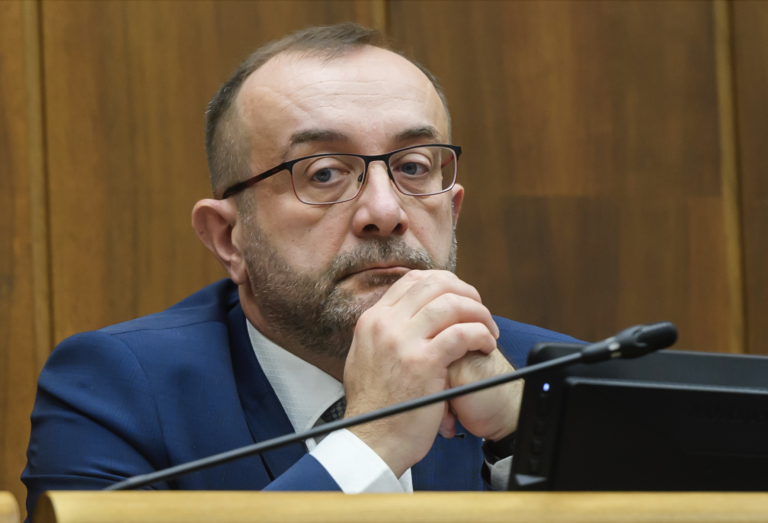 Hlas sa nezapojí do debaty o poslaneckých platoch, PS podľa Puciho zaspalo