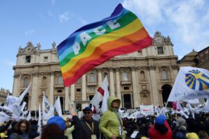 Vatikán zaradil do oficiálneho kalendára jubilejného roka aj podujatie LGBT aktivistov