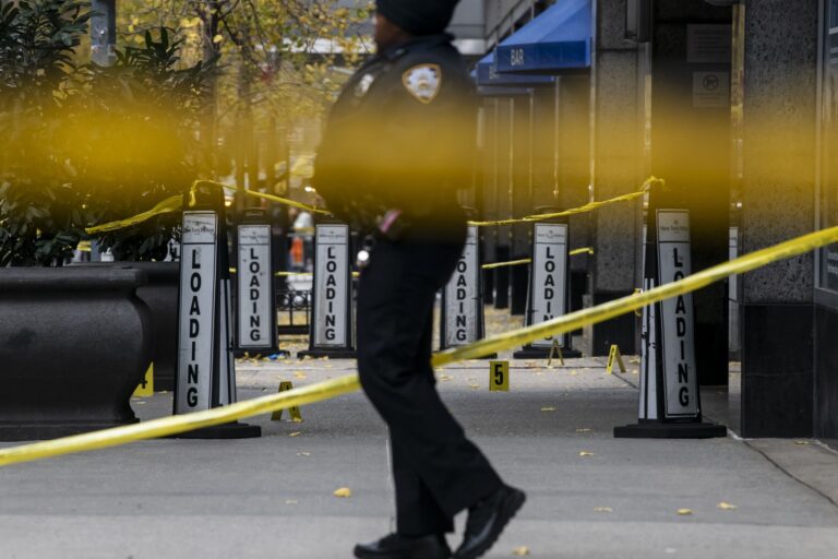 Pred hotelom v USA zastrelili šéfa najväčšej zdravotnej poisťovne v krajine