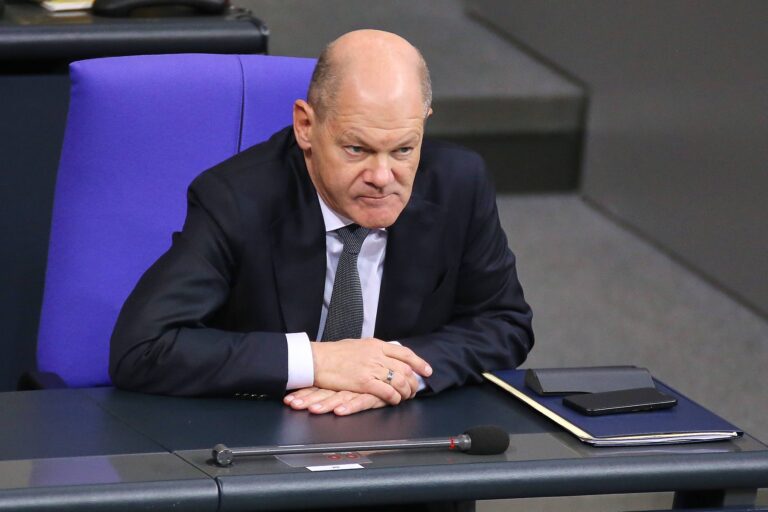 Scholz: Bezpečnosť Ukrajiny musí byť spoločnou zodpovednosťou USA a Európy